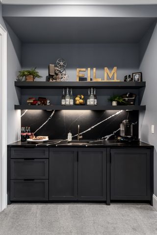 8146 Heirloom Blvd, College Grove, TN 37046