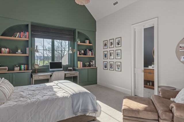 8146 Heirloom Blvd, College Grove, TN 37046