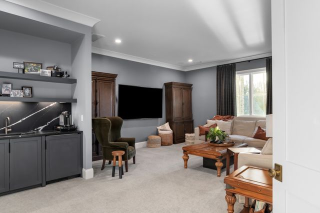 8146 Heirloom Blvd, College Grove, TN 37046