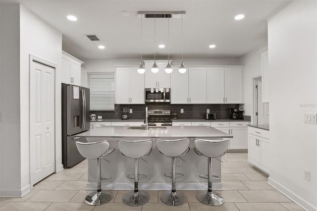621 DROP SHOT DRIVE, Davenport, FL 33896