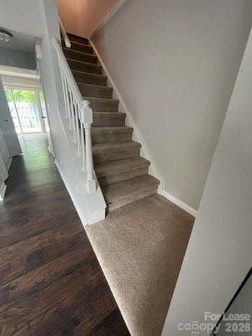 7618 Holly Grove Court, Charlotte, NC 28227