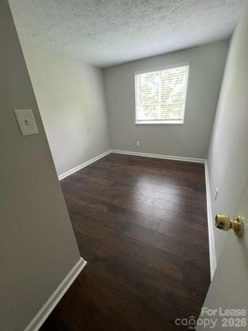 7618 Holly Grove Court, Charlotte, NC 28227