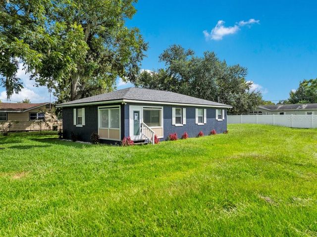 1050 REYNOLDS ROAD, Lakeland, FL 33801