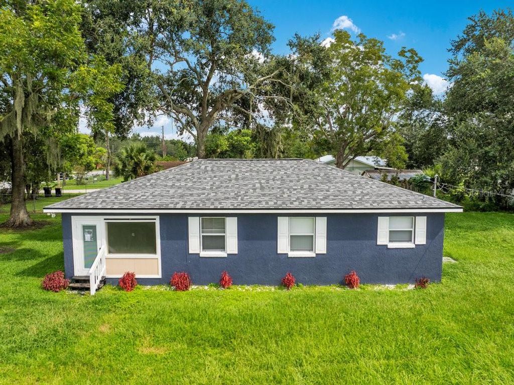 1050 REYNOLDS ROAD, Lakeland, FL 33801