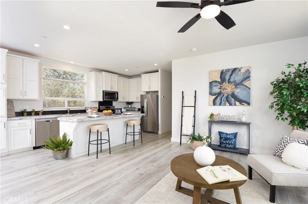 28186 Wells Fargo, Lake Elsinore, CA 92532 — photo 2