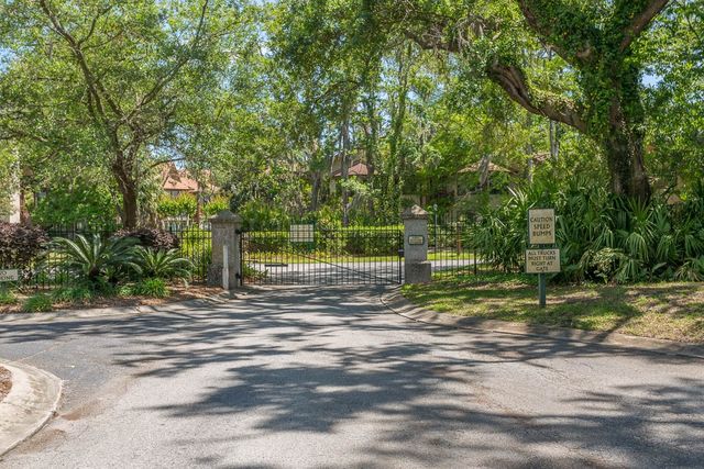 401 Harbour Oaks Drive, St Simons Island, GA 31522