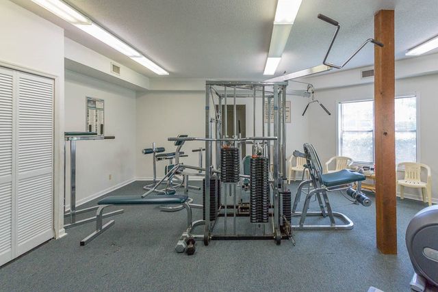 401 Harbour Oaks Drive, St Simons Island, GA 31522