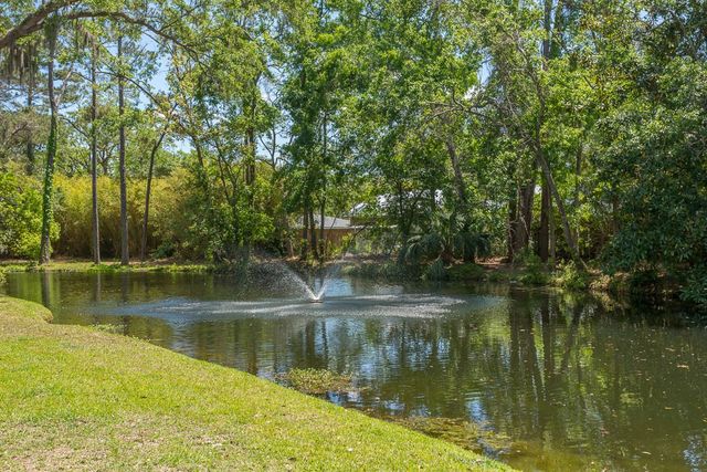 401 Harbour Oaks Drive, St Simons Island, GA 31522