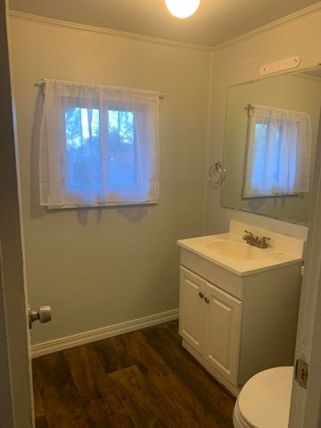 1129 Magnolia Avenue, Redding, CA 96001