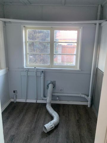 1129 Magnolia Avenue, Redding, CA 96001