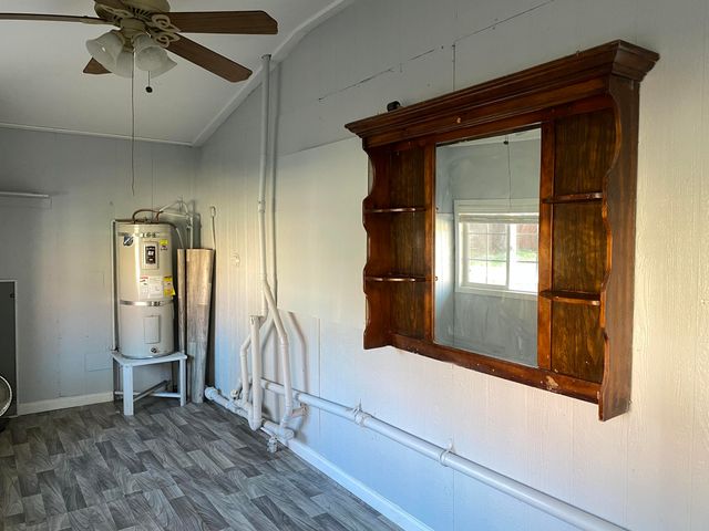 1129 Magnolia Avenue, Redding, CA 96001