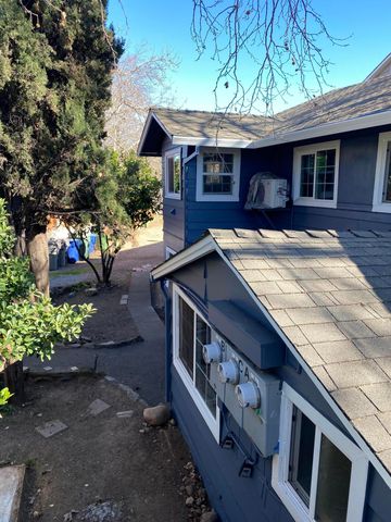 1129 Magnolia Avenue, Redding, CA 96001