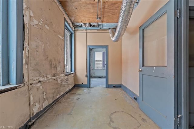 220 S Scales Street, Reidsville, NC 27320