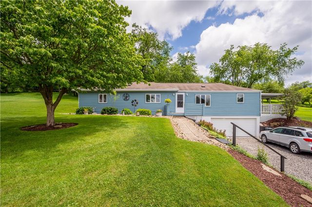 8 Leasure Way, Cecil, PA 15321
