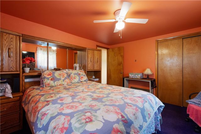 8 Leasure Way, Cecil, PA 15321