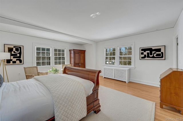 986 Plymouth Street, Pelham, NY 10803