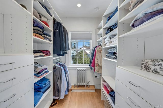 986 Plymouth Street, Pelham, NY 10803