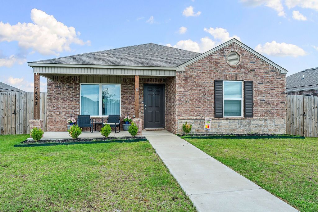 5427 Salida Avenue, Springdale, AR 72764