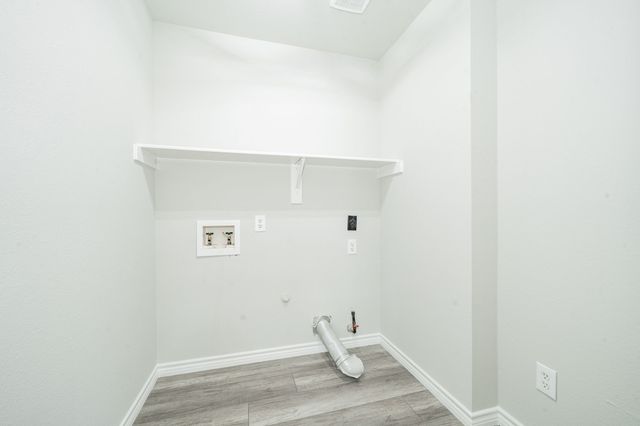 3932 Luke Lane, Carrollton, TX 75007