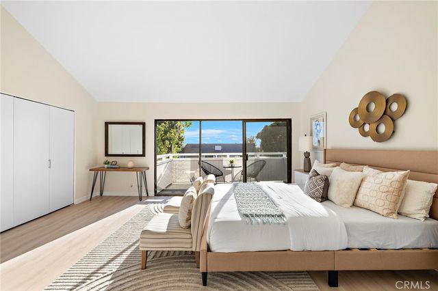14 Robon Court, Newport Beach, CA 92663