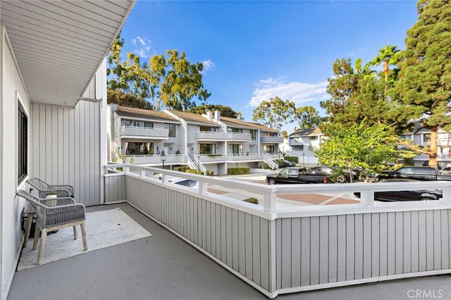 14 Robon Court, Newport Beach, CA 92663