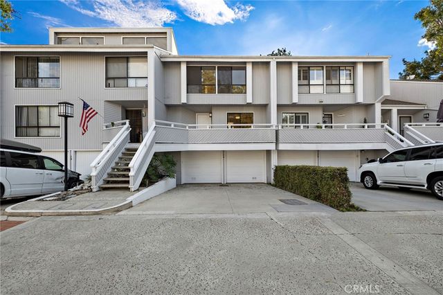 14 Robon Court, Newport Beach, CA 92663