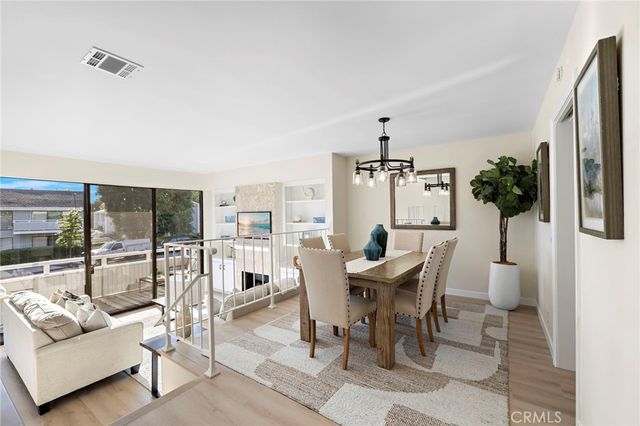 14 Robon Court, Newport Beach, CA 92663