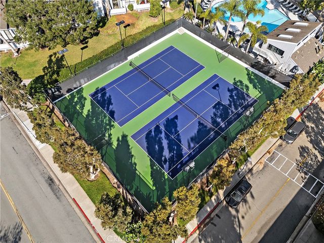 14 Robon Court, Newport Beach, CA 92663