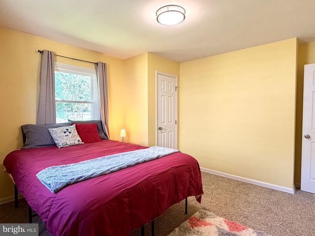 424 N DUKE ST, Hummelstown, PA 17036