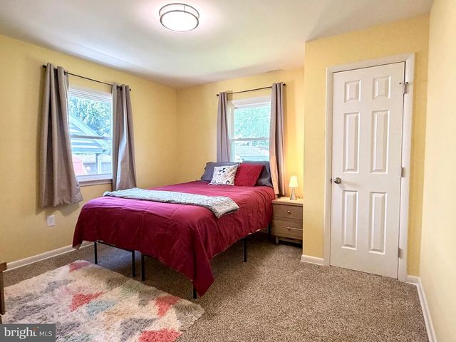 424 N DUKE ST, Hummelstown, PA 17036
