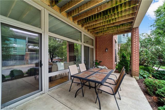 2079 Random Road 102, Cleveland, OH 44106
