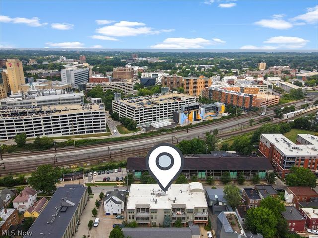 2079 Random Road 102, Cleveland, OH 44106