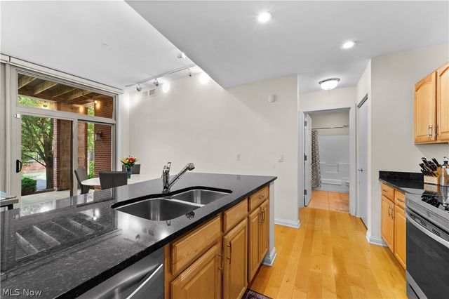 2079 Random Road 102, Cleveland, OH 44106
