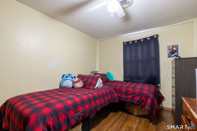 89 Nicholas Drive 89, Bristol, CT 06010