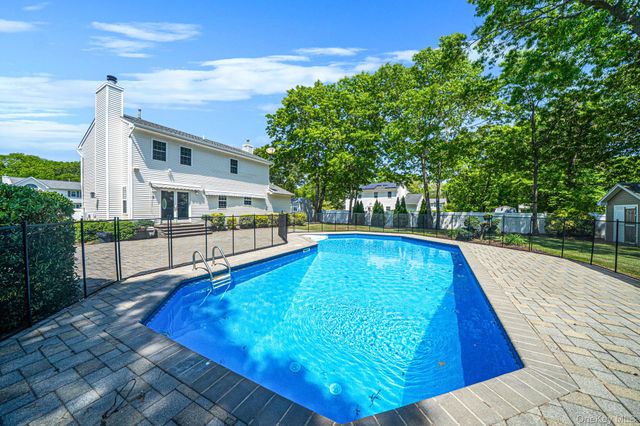 14 Gaetano Lane, Coram, NY 11727