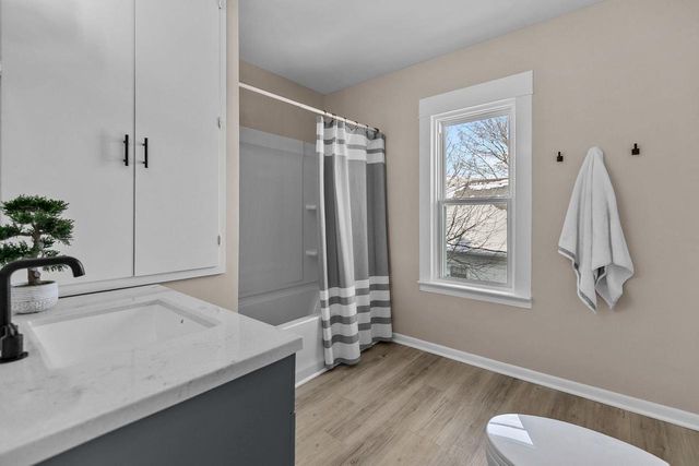 272 S PARK AVENUE, Fond Du Lac, WI 54935