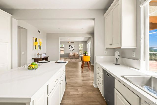 983 Wild Iris Court, San Marcos, CA 92078