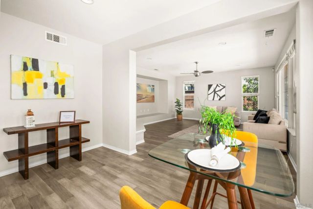 983 Wild Iris Court, San Marcos, CA 92078