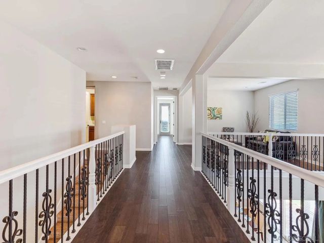 983 Wild Iris Court, San Marcos, CA 92078