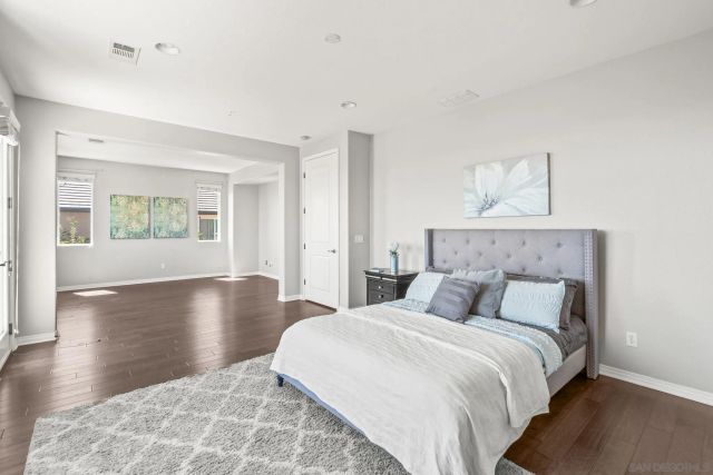 983 Wild Iris Court, San Marcos, CA 92078