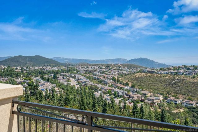 983 Wild Iris Court, San Marcos, CA 92078