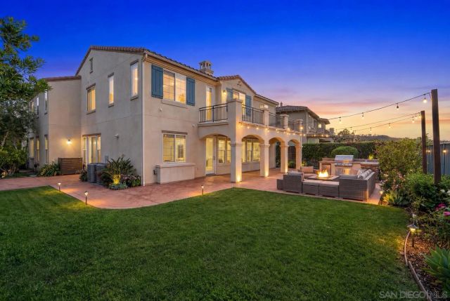 983 Wild Iris Court, San Marcos, CA 92078