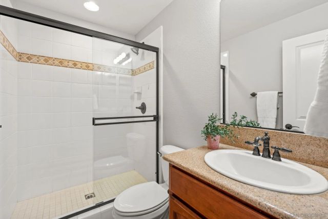 983 Wild Iris Court, San Marcos, CA 92078