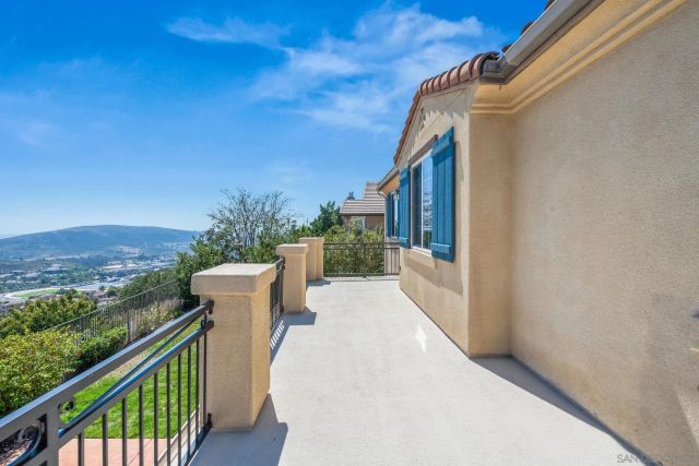 983 Wild Iris Court, San Marcos, CA 92078