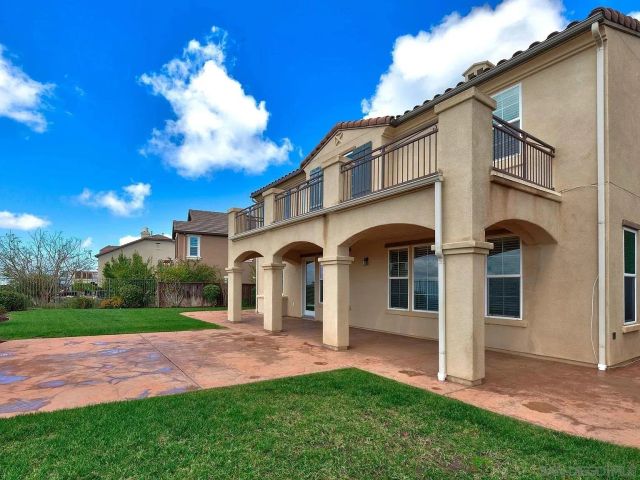 983 Wild Iris Court, San Marcos, CA 92078