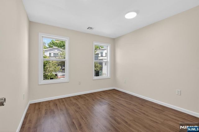 1121 85th Street, North Bergen, NJ 07047