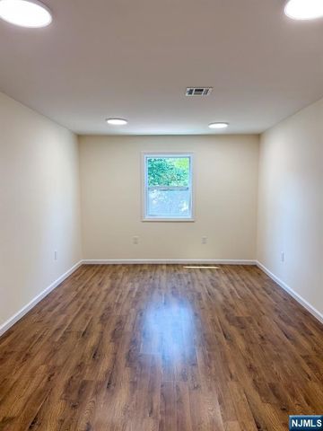 1121 85th Street, North Bergen, NJ 07047