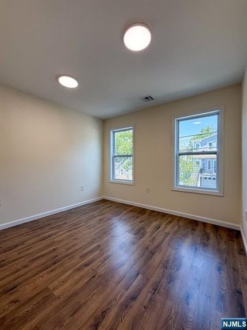 1121 85th Street, North Bergen, NJ 07047