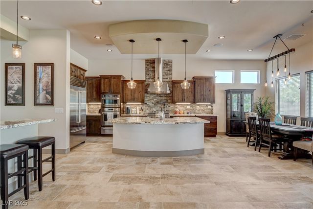 5025 North Chieftain Street, Las Vegas, NV 89149