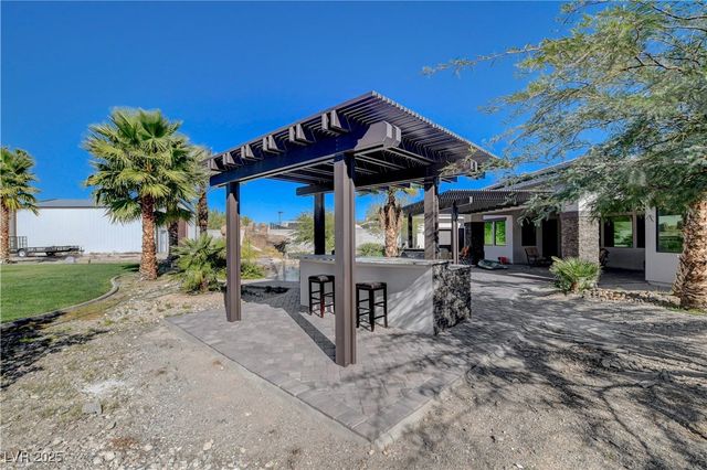 5025 North Chieftain Street, Las Vegas, NV 89149